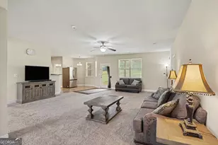1024 Yorkshire Dr, Griffin, GA 30223 - Photo 4