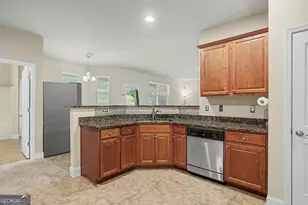 1024 Yorkshire Dr, Griffin, GA 30223 - Photo 10