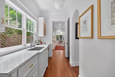 615 Burke Road, Atlanta, GA 30305 - Photo 8