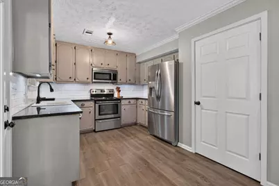 5070 Hudson Road, Loganville, GA 30052 - Photo 14