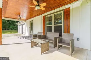 5070 Hudson Rd, Loganville, GA 30052 - Photo 6