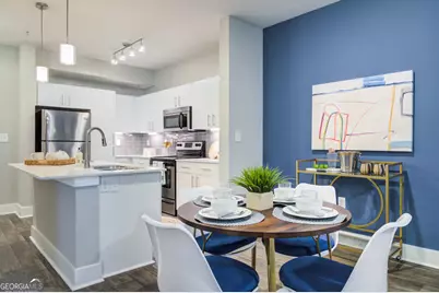2591 Piedmont Road NE #2411, Atlanta, GA 30324 - Photo 2
