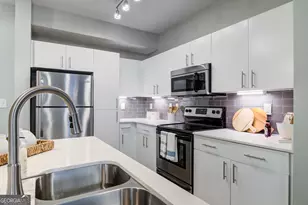 2591 Piedmont Rd NE, Atlanta, GA 30324 - Photo 1