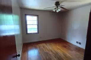 1214 Lloyd Dr, Forest Park, GA 30297 - Photo 8