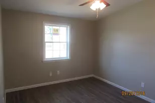 220 S Mulberry St, Statesboro, GA 30458 - Photo 4