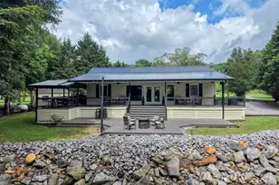 33 Tusquittee Vly Ln, Hayesville, NC 28904 - Photo 2
