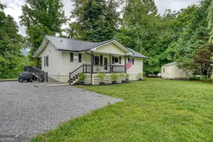 33 Tusquittee Vly Ln, Hayesville, NC 28904 - Photo 4