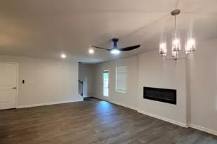 220 River Meadow Dr, Lagrange, GA 30241 - Photo 6