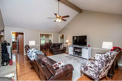 117 W Allison Circle, Carrollton, GA 30117 - Photo 8
