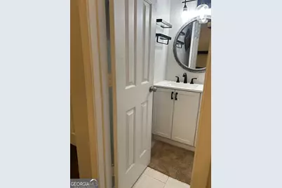32 Peachtree Street NW #APT 802, Atlanta, GA 30303 - Photo 2