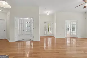 31 Thomaston St, Newnan, GA 30263 - Photo 24