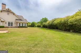 31 Thomaston St, Newnan, GA 30263 - Photo 8