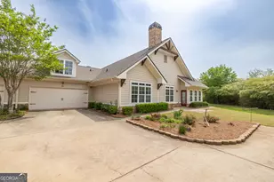 31 Thomaston St, Newnan, GA 30263 - Photo 4