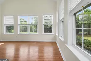 31 Thomaston St, Newnan, GA 30263 - Photo 14