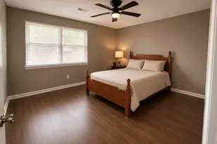6354 Shannon Pkwy, Union City, GA 30291 - Photo 6