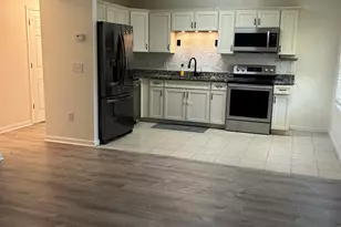 125 Sampson Ct, Covington, GA 30016 - Photo 2