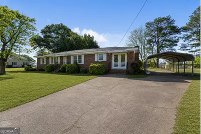 55 Maurice Way, Lavonia, GA 30553 - Photo 1
