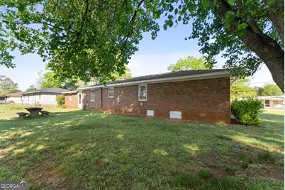 55 Maurice Way, Lavonia, GA 30553 - Photo 32