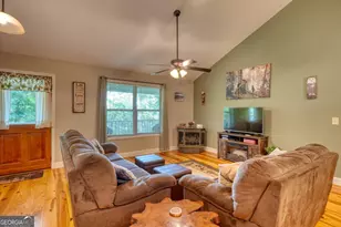2270 Valley View Dr, Hiawassee, GA 30546 - Photo 10