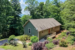 2270 Valley View Dr, Hiawassee, GA 30546 - Photo 2