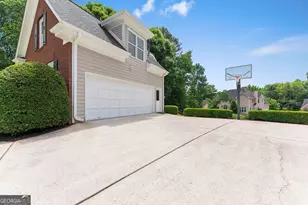 1332 Napier Close, Lawrenceville, GA 30044 - Photo 6