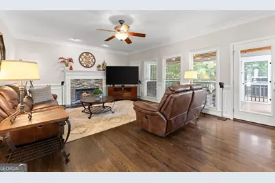 1332 Napier Close, Lawrenceville, GA 30044 - Photo 20