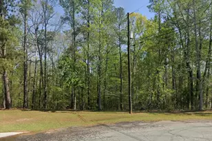 199 Pineway Dr SE, Milledgeville, GA 31061 - Photo 1