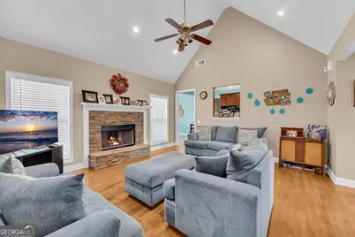 55 Smith Street, Royston, GA 30662 - Photo 6