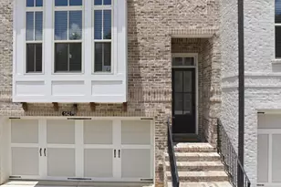 1421 Wisteria Wall Dr, Suwanee, GA 30024 - Photo 4