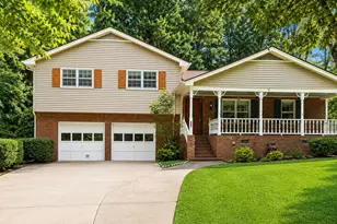 677 Bankshire Dr, Suwanee, GA 30024 - Photo 1
