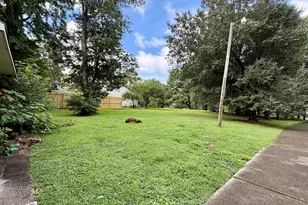 677 Bankshire Dr, Suwanee, GA 30024 - Photo 26