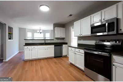 10937 Southwood Drive, Hampton, GA 30228 - Photo 10