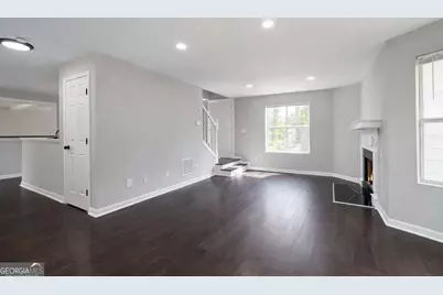 5356 Biffle Road, Stone Mountain, GA 30088 - Photo 6