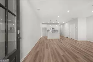 121 Pk Rdg Cir, Emerson, GA 30137 - Photo 2