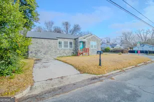 579 Lynmore Ave, Macon, GA 31206 - Photo 2