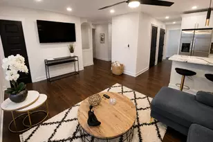 1654 Hadlock St SW, Atlanta, GA 30311 - Photo 2