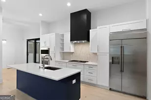 5285 Mount Vernon Pkwy, Sandy Springs, GA 30327 - Photo 6