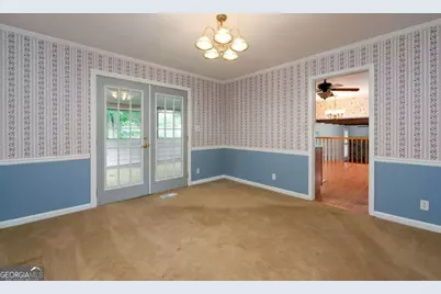 721 Dorsey Circle SW, Lilburn, GA 30047 - Photo 12