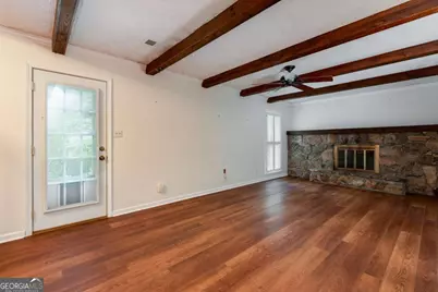 721 Dorsey Circle SW, Lilburn, GA 30047 - Photo 10