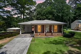 55 E Greenwood Dr, Carrollton, GA 30117 - Photo 1