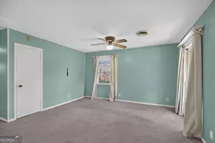 55 E Greenwood Dr, Carrollton, GA 30117 - Photo 6