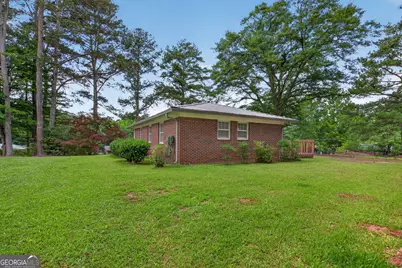 55 E Greenwood Drive, Carrollton, GA 30117 - Photo 22