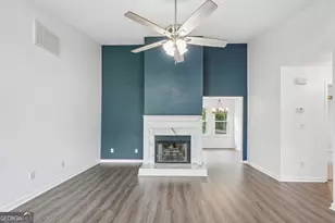 162 Country Meadows Ct, McDonough, GA 30252 - Photo 2