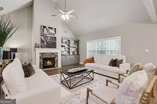 26 Baral Rdg, Sharpsburg, GA 30277 - Photo 4