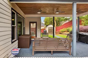 807 Edgeley Ln, Lawrenceville, GA 30044 - Photo 12