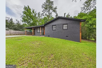 2443 Lambert Drive, Macon, GA 31206 - Photo 2