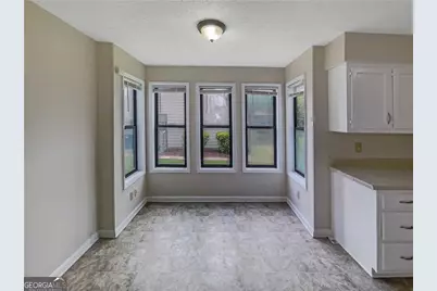8883 Peppertree Drive, Jonesboro, GA 30238 - Photo 8