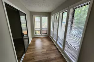 9400 Roberts Dr, Sandy Springs, GA 30350 - Photo 14