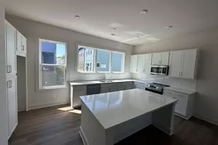 1353 Breezy St, Atlanta, GA 30315 - Photo 4