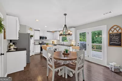 5912 Park Bay Court, Flowery Branch, GA 30542 - Photo 16